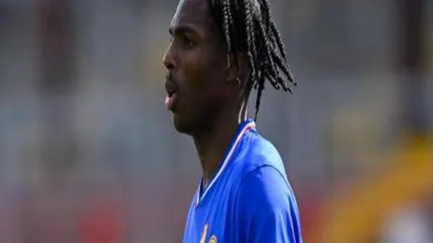 广东逆袭广州，徐杰发挥出色；福建制胜四川，邹阳独树一帜